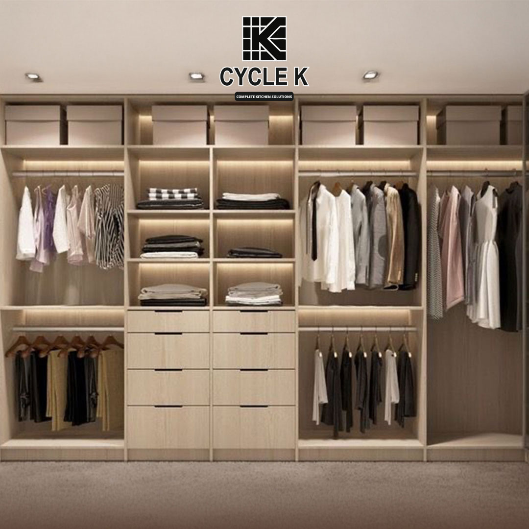Wardrobes & Closets